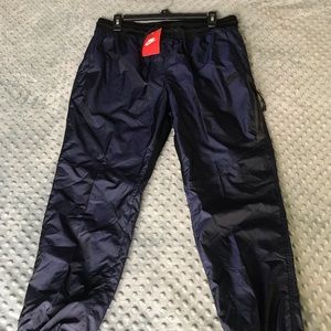 Nike Joggers NWT